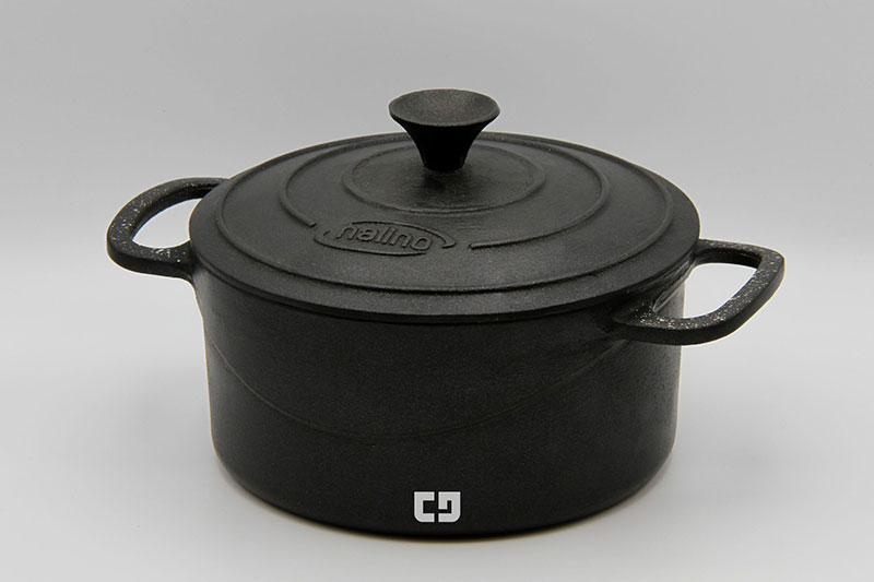 /uploads/article/1401-08/how to use a cast iron pot for the first time.jpg